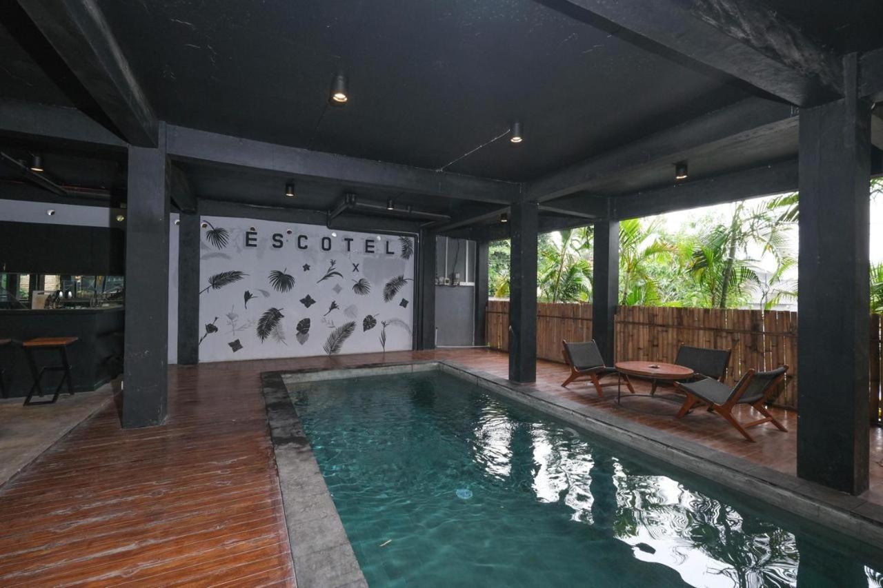 Escotel Krisnantara Canggu  Bagian luar foto
