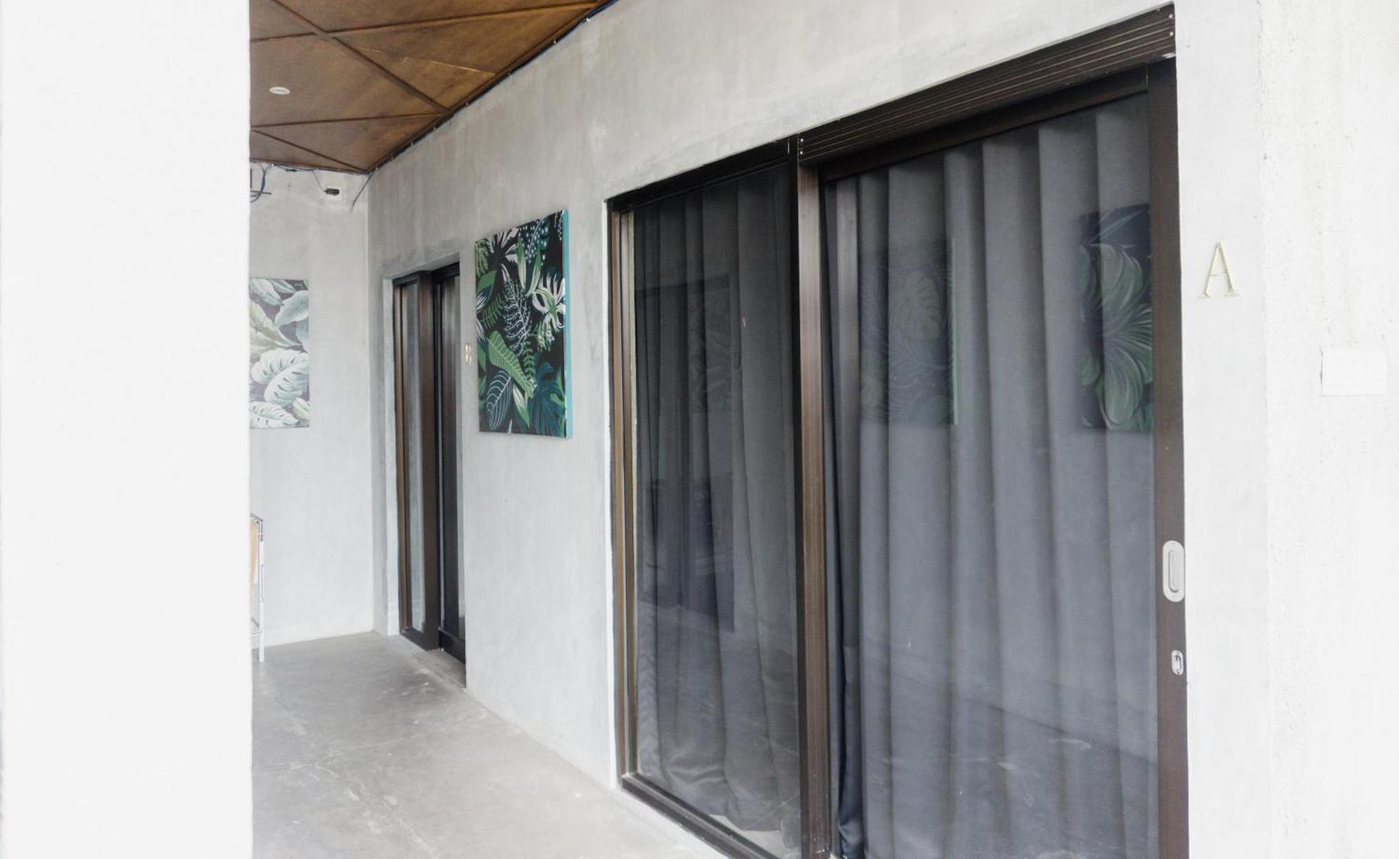 Escotel Krisnantara Canggu  Bagian luar foto