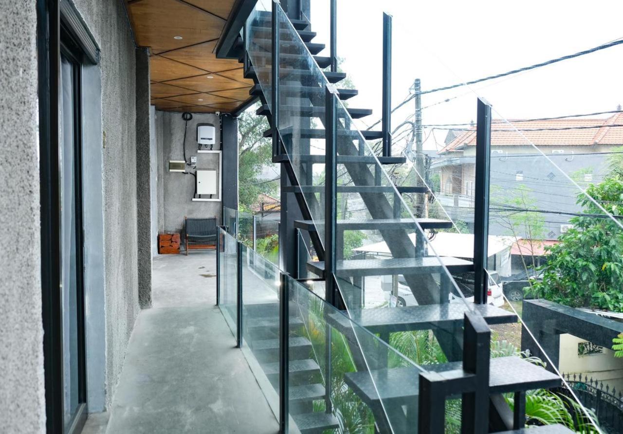 Escotel Krisnantara Canggu  Bagian luar foto